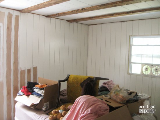DIY Farmhouse Style Master Bedroom Reveal by Prodigal Pieces www.prodigalpieces.com #prodigalpieces