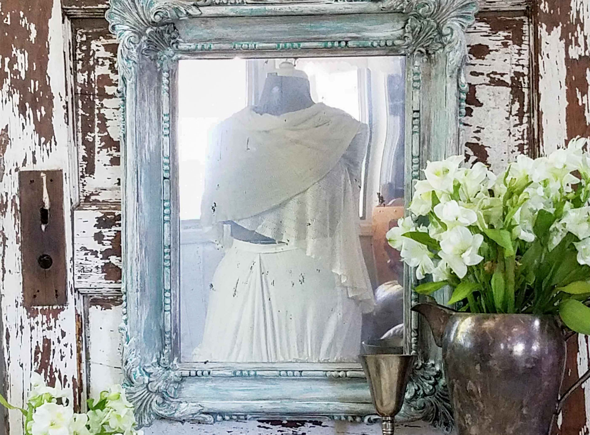 Featured Faux Aged Mirror by Prodigal Pieces | www.prodigalpieces.com