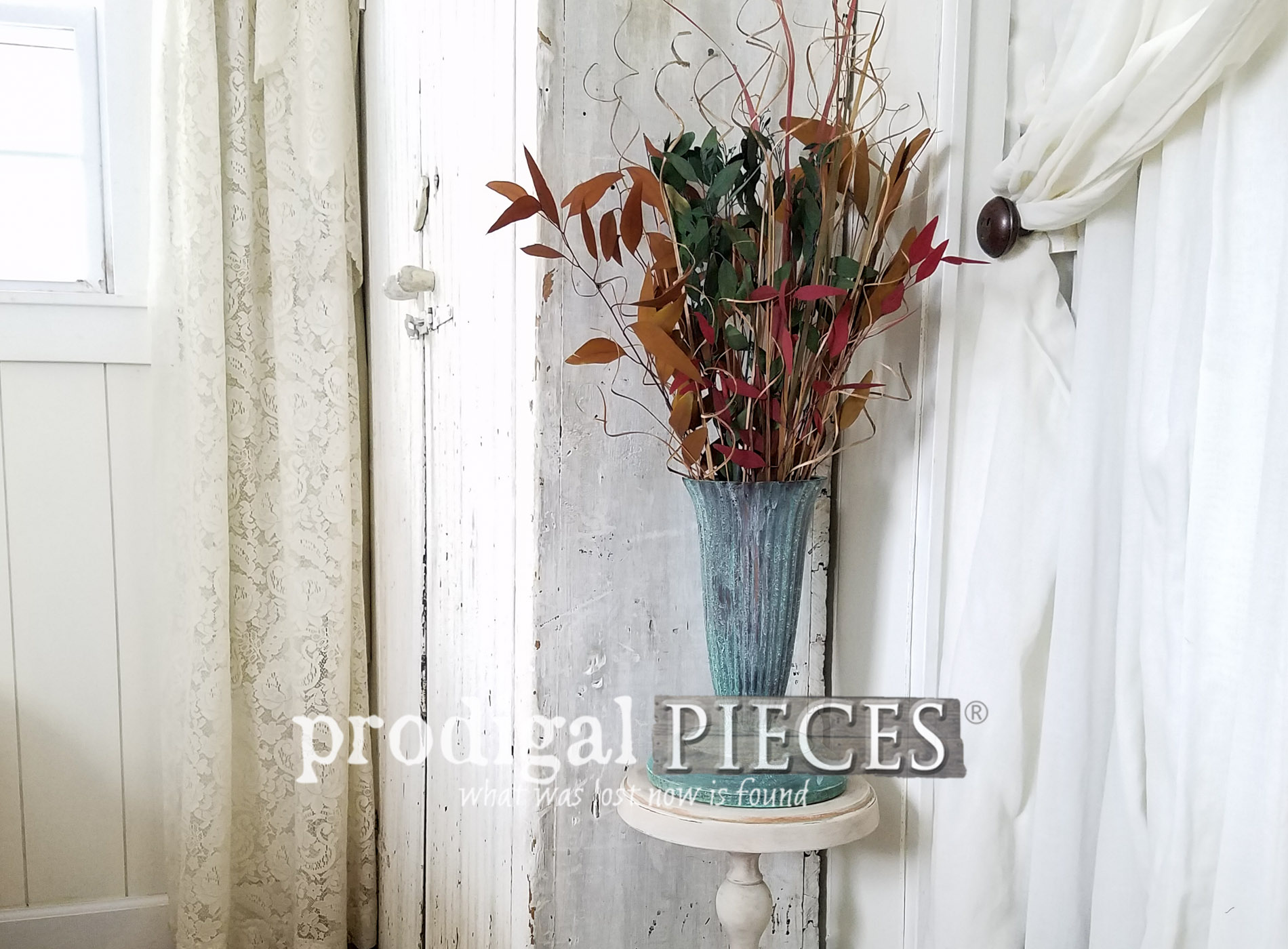 Featured Repurposed Vintage Plant Stand Made from Curbside Finds (aka #trashure) by Larissa of Prodigal Pieces | prodigalpieces.com