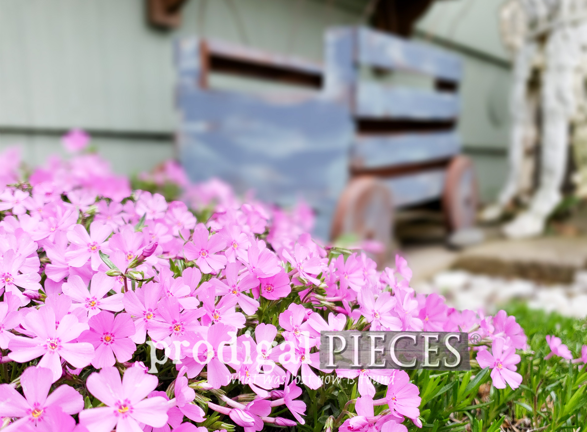 Featured New Beginnings and How Becoming a Blogger as a Homeschooling Mom and Entrepreneur Came to Be by Larissa of Prodigal Pieces | prodigalpieces.com