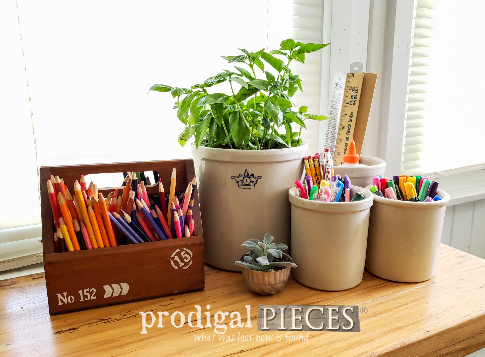 Featured Vintage Crocks by Roseville for Farmhouse Decor & Storage | Prodigal Pieces | prodigalpieces.com #prodigalpieces #diy #farmhouse #storage #home #homedecor