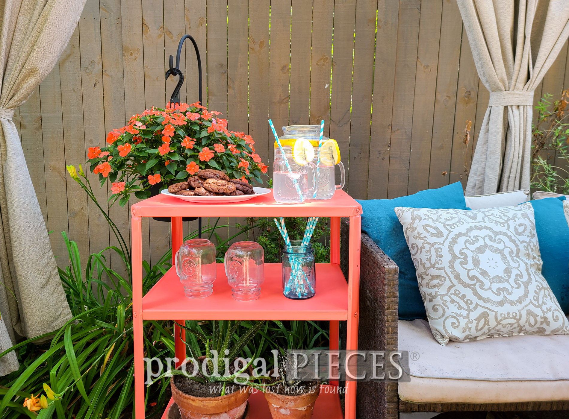 Featured Vintage Serving Cart Update by Larissa of Prodigal Pieces | prodigalpieces.com #prodigalpieces #diy #furniture #home #homedecor #vintage