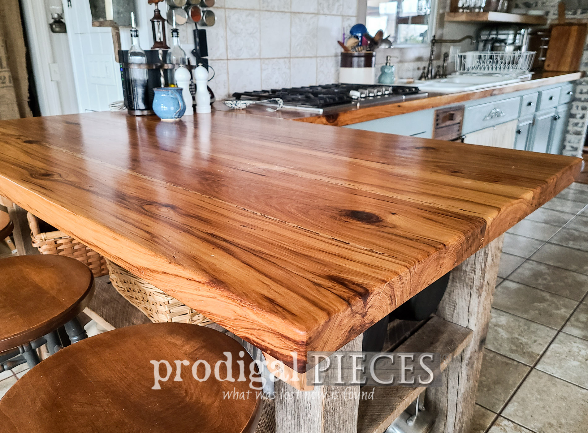 Featured Wood Kitchen Counters and How to Finish by Larissa of Prodigal Pieces | prodigalpieces.com #prodigalpieces #diy #kitchen #farmhouse #home