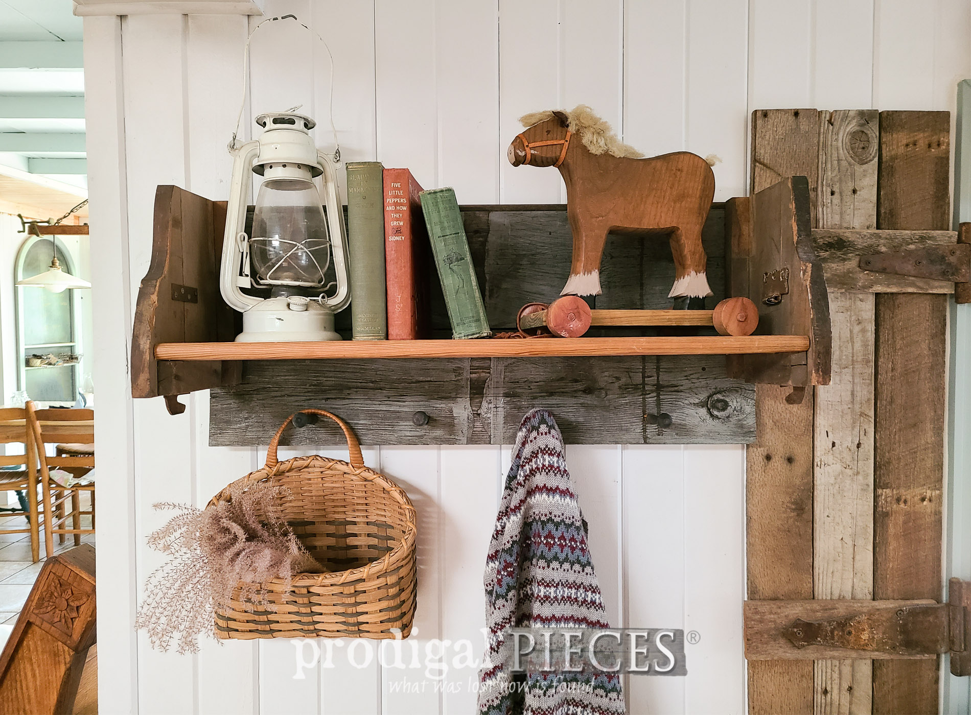 Featured Reclaimed Shelf Rack built by Larissa of Prodigal Pieces | prodigalpieces.com #prodigalpieces #diy #farmhouse #home #reclaimed #homedecor
