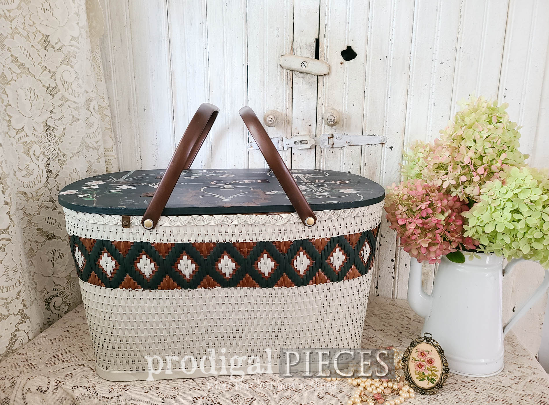 Featured Vintage Picnic Basket Makeover by Larissa of Prodigal Pieces | prodigalpieces.com #prodigalpieces #vintage #diy